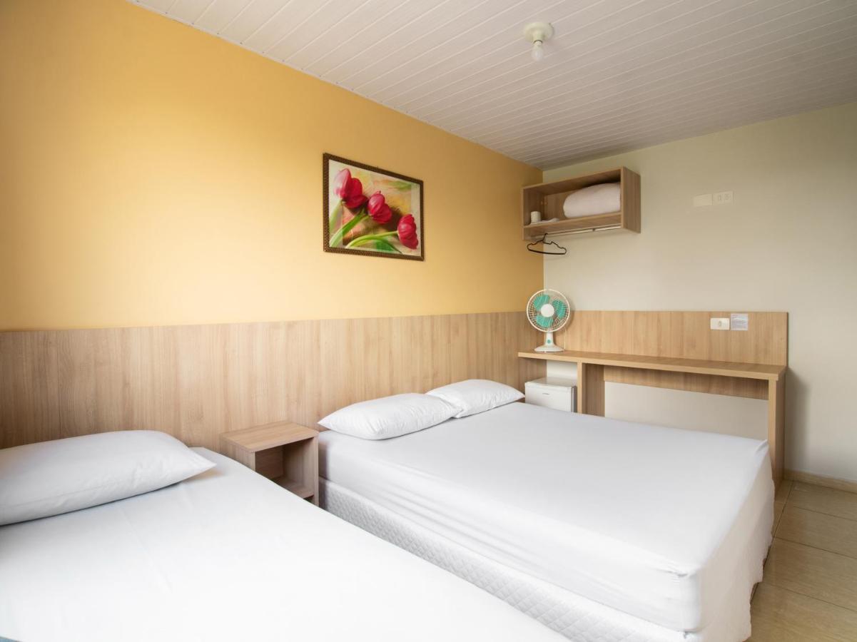 קמפו לרגו Hotel Cabbu מראה חיצוני תמונה
